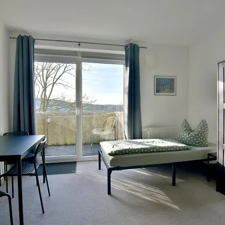 Henry Apartment Suhl